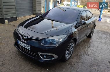Седан Samsung SM3 2014 в Умані
