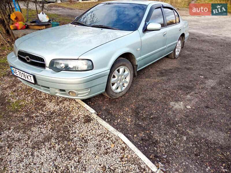 Седан Samsung SM5 2004 в Павлограді