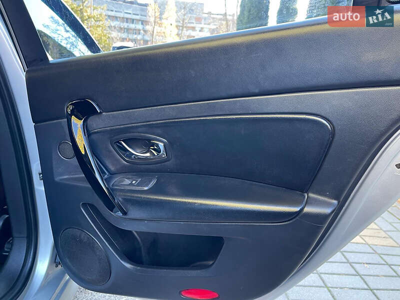 Седан Samsung SM5 2017 в Трускавце фото 11 Седан Samsung SM5 2017 в Трускавце