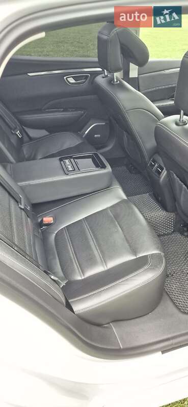 Седан Samsung SM6 2016 в Харькове