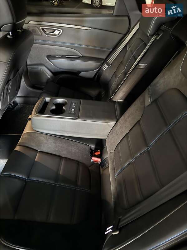 Седан Samsung SM6 2023 в Киеве