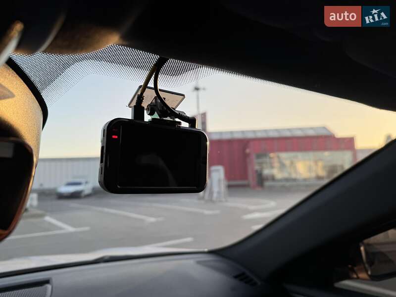 Седан Samsung SM6 2023 в Киеве