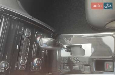 Седан Samsung SM7 2016 в 