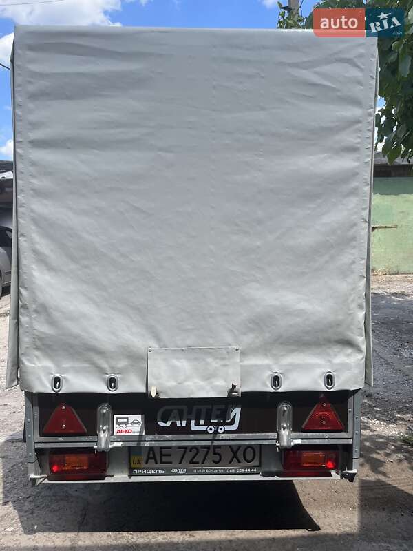 Легковий причіп Сантей 750-131 2013 в Кривому Розі