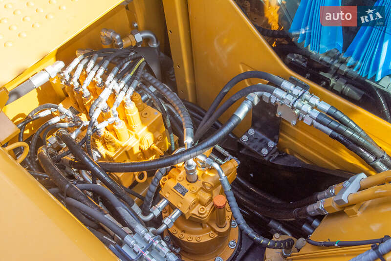 Гусеничный экскаватор SANY SY 2022 в Житомире фото 9 Гусеничный экскаватор SANY SY 2022 в Житомире
