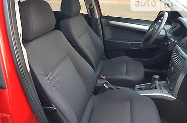 Хэтчбек Saturn Astra 2008 в 
