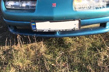 Седан Saturn Twin cam 1994 в 