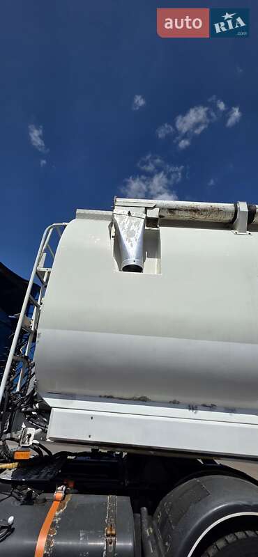 Кормовоз Scania 114 2007 в Запорожье