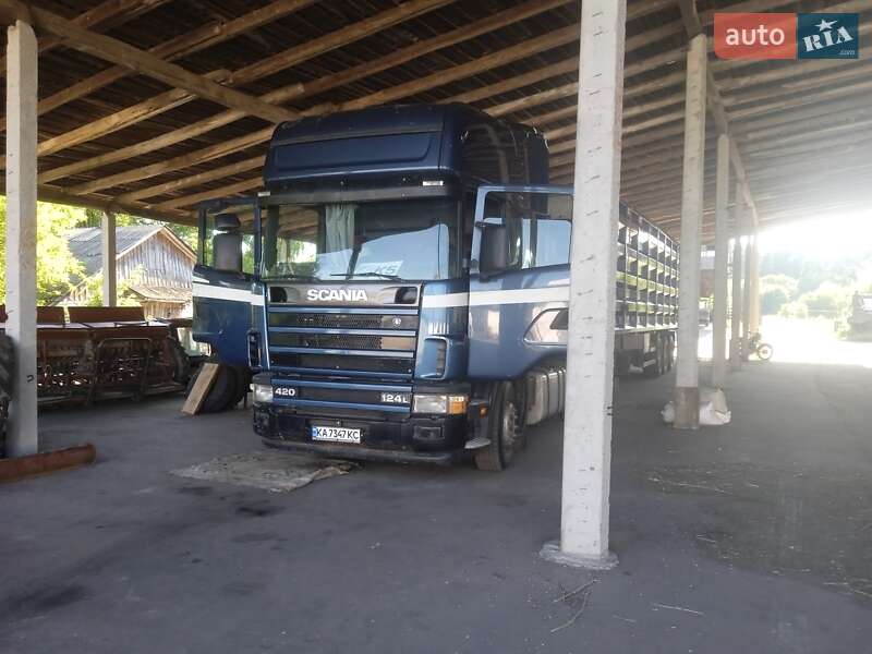 Scania 124 2004