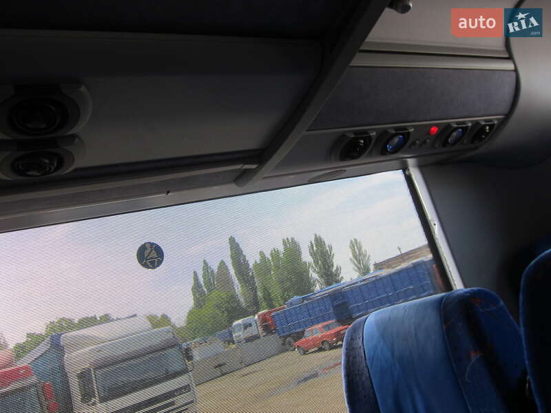 Туристический / Междугородний автобус Scania OmniExpress 2011 в Иршаве