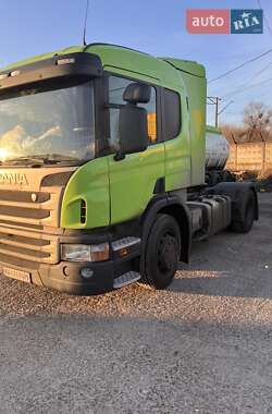 Тягач Scania P 2013 в 