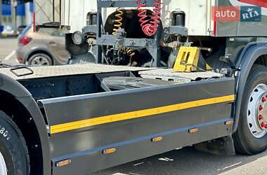Тягач Scania P 2007 в 
