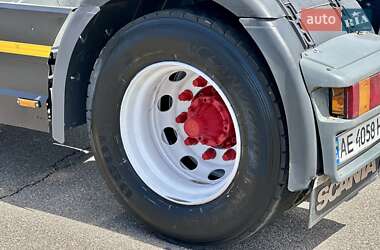 Тягач Scania P 2007 в 