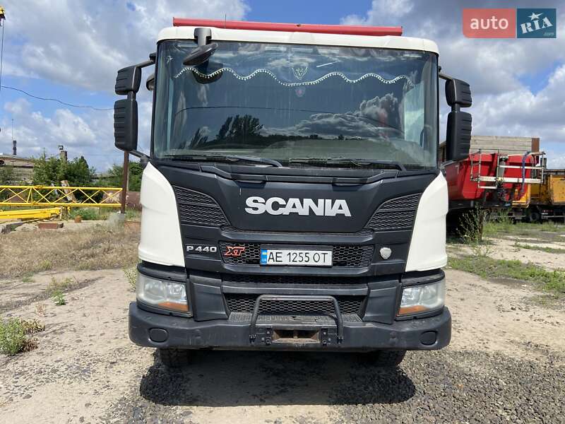 Самосвал Scania P 2019 в 