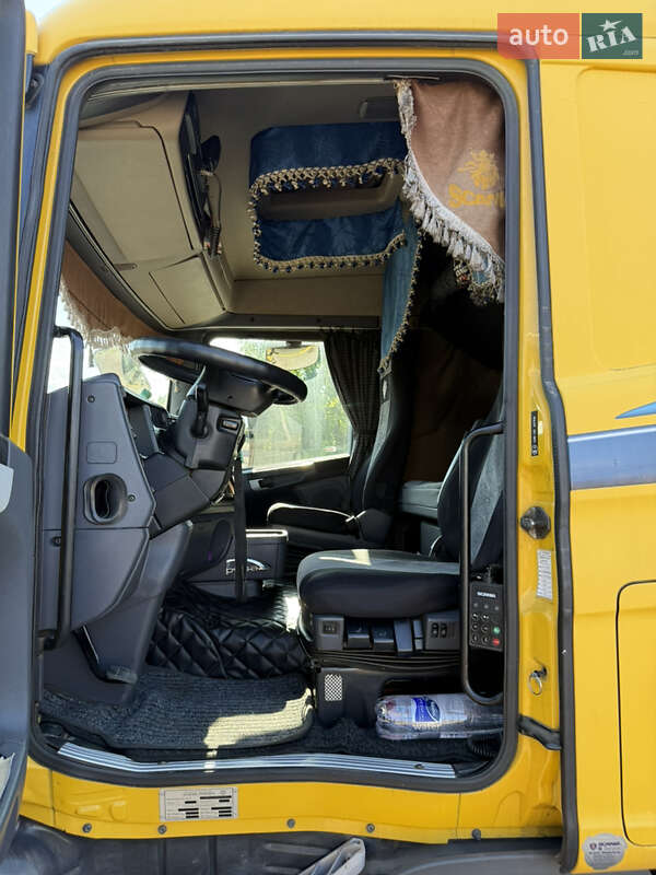 Контейнеровоз Scania P 2008 в Вінниці