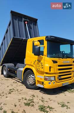 Самосвал Scania P 2011 в 