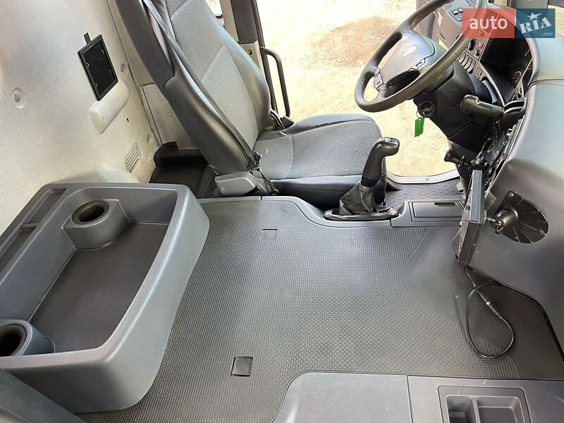 Самоскид Scania P 2012 в Бучачі