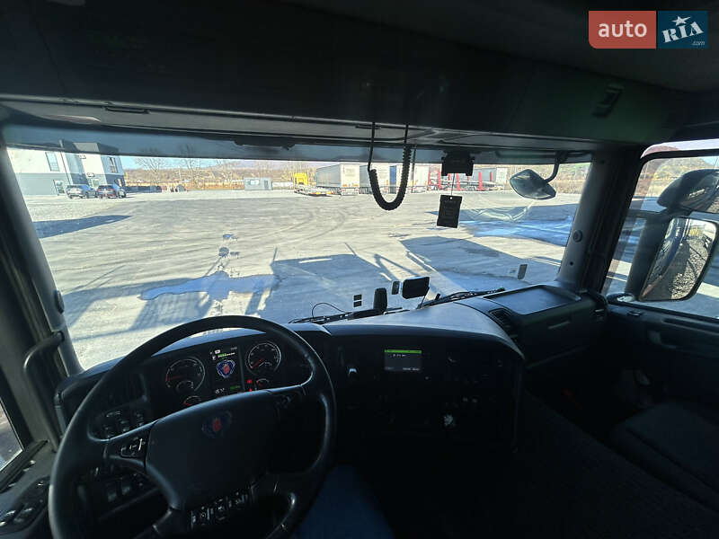 Автовоз Scania P 2016 в Мукачевому