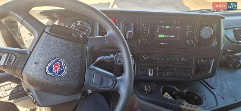 Тягач Scania P 2020 в Дніпрі