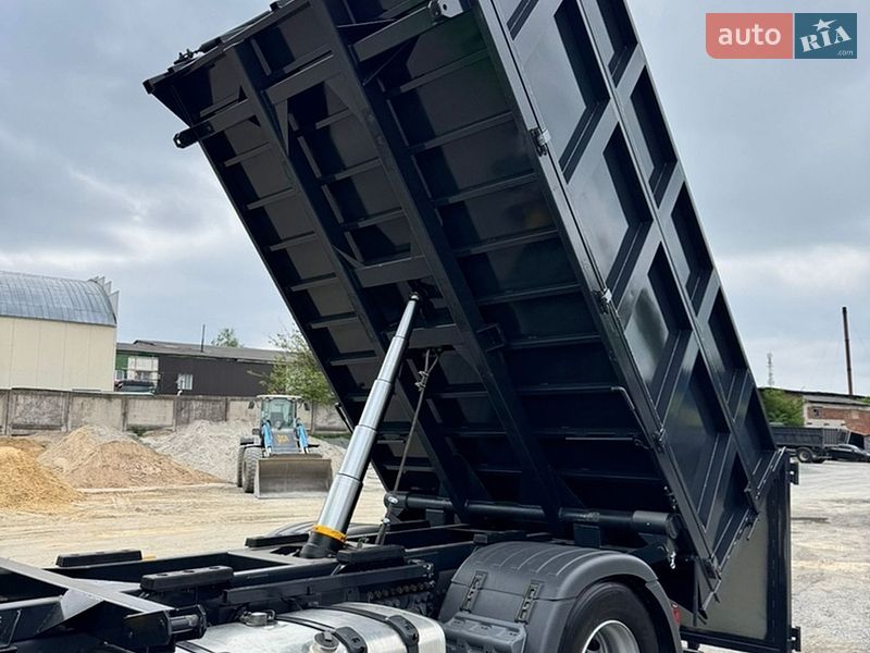 Самосвал Scania P 2013 в Ровно