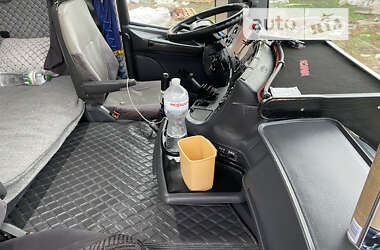 Тягач Scania R 114 2001 в 