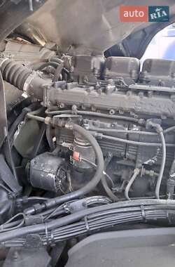 Тягач Scania R 114 2001 в 