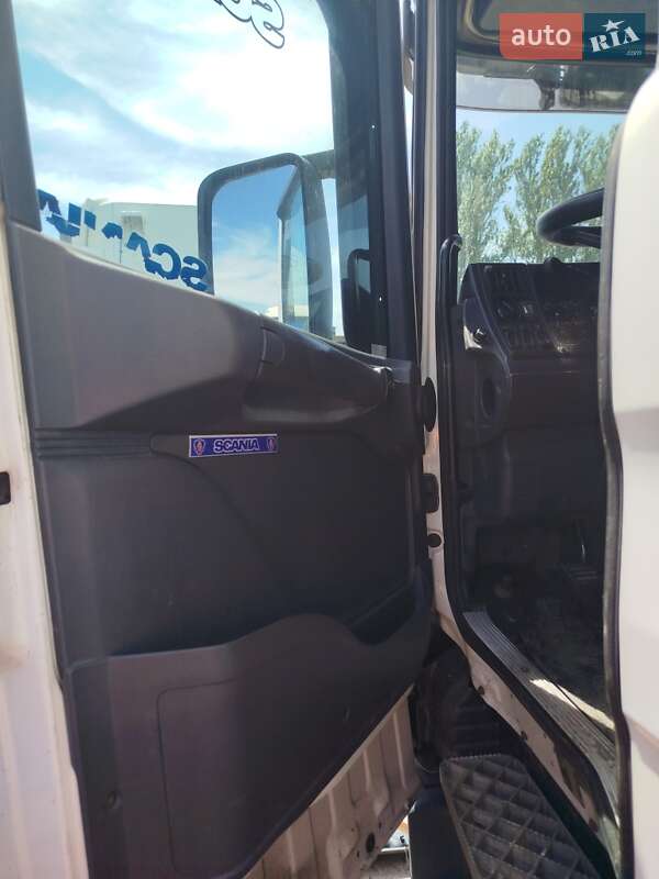 Тентований Scania R 124 2002 в Запоріжжі