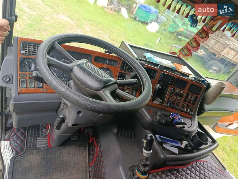 Зерновоз Scania R 124 2000 в Бахмаче