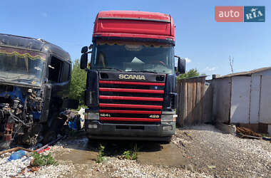 Тягач Scania R 124 2004 в 