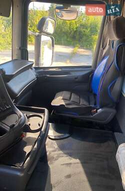 Тягач Scania R 380 2004 в 