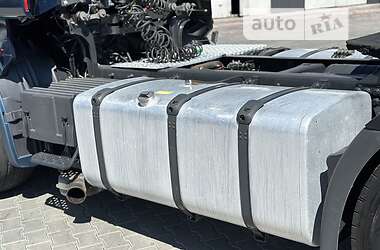 Тягач Scania R 420 2010 в 