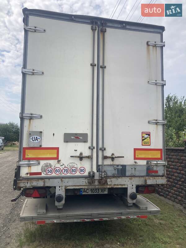 Тентованый Scania R 420 2006 в Маневичах
