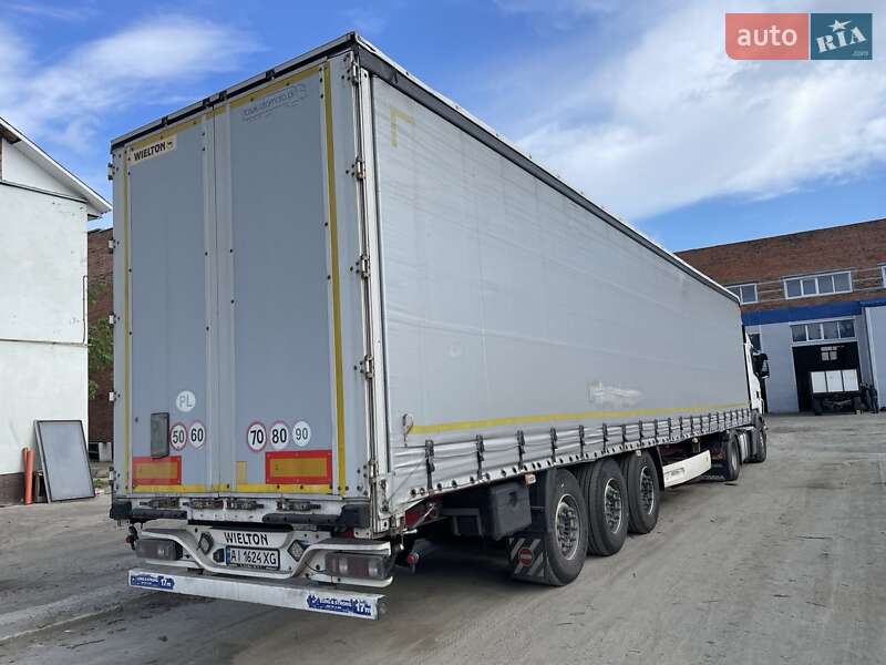 Тягач Scania R 420 2011 в Малине