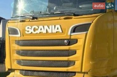 Тентований Scania R 440 2015 в Чернівцях