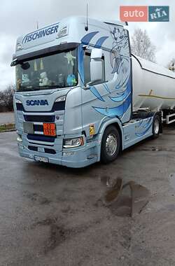 Тягач Scania R 450 2017 в 
