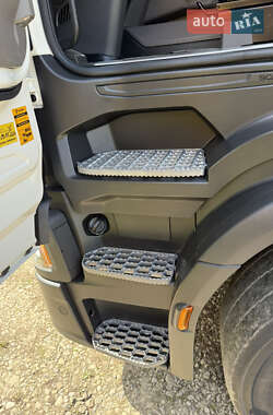 Контейнеровоз Scania R 450 2021 в 