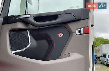 Контейнеровоз Scania R 580 2020 в 