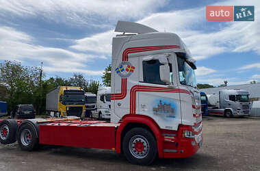 Контейнеровоз Scania R 580 2020 в 