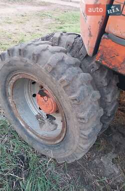Колесный экскаватор Schaeff HML 1997 в 