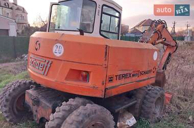 Колесный экскаватор Schaeff HML 1997 в 