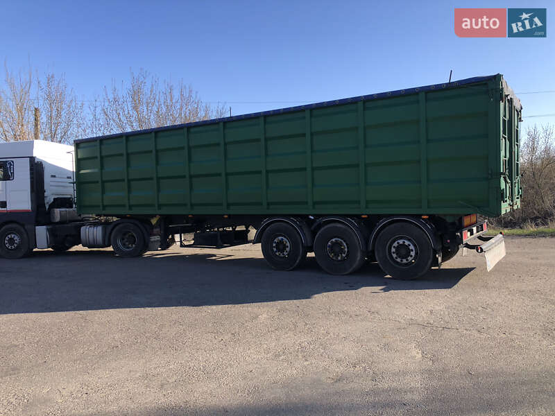 Самосвал полуприцеп SCHMIDT SKO 2003 в Немирове