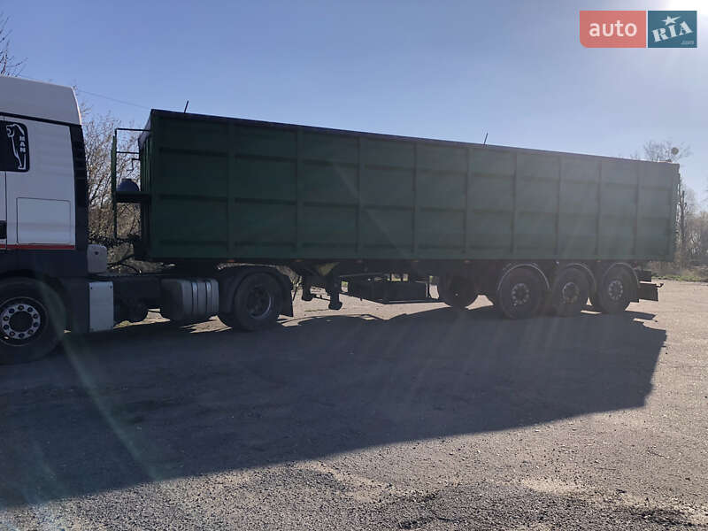 Самосвал полуприцеп SCHMIDT SKO 2003 в Немирове