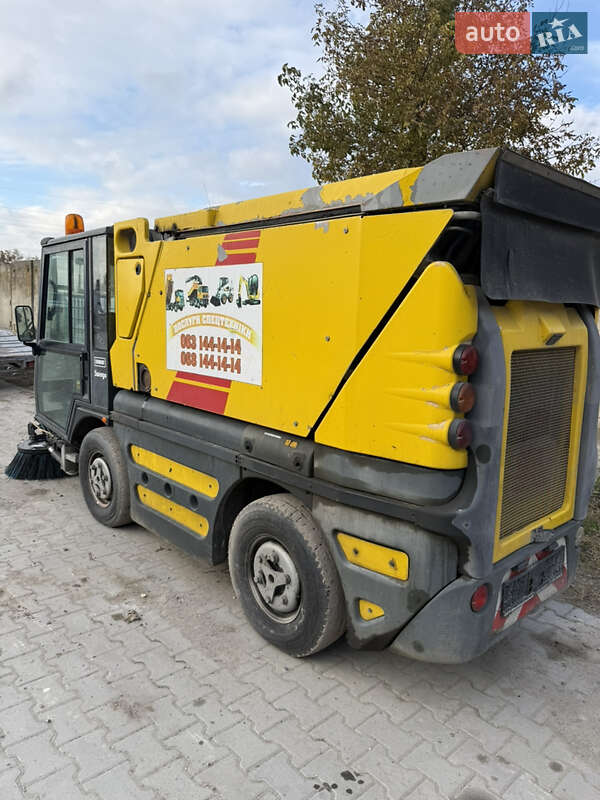 Уборочная машина SCHMIDT Swingo 2006 в Владимире фото 5 Уборочная машина SCHMIDT Swingo 2006 в Владимире