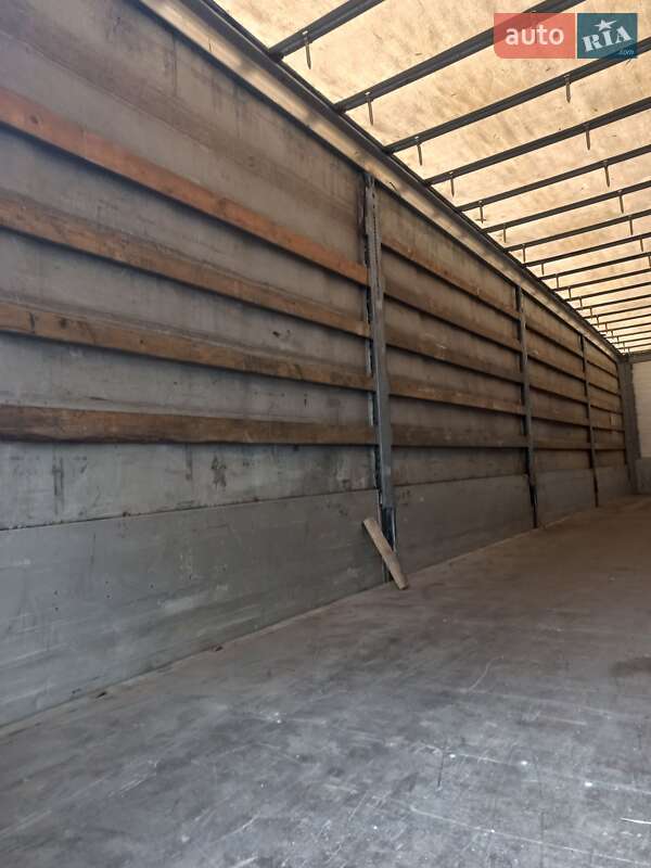 Тентованный борт (штора) - прицеп Schmitz Cargobull Cargobull 2013 в Киеве