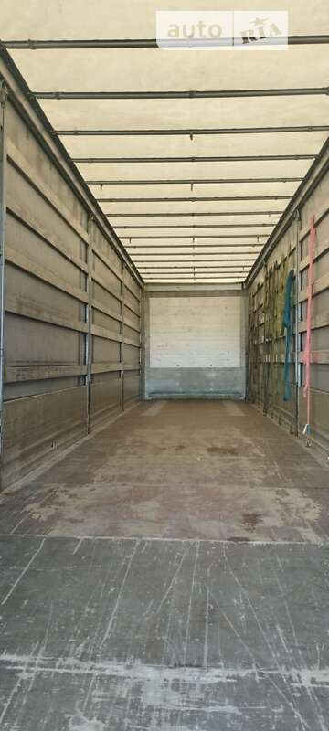 Бортовий напівпричіп Schmitz Cargobull Cargobull 2012 в Долині