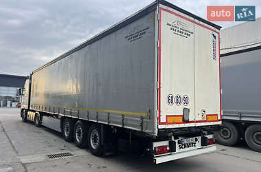Тентованный борт (штора) - полуприцеп Schmitz Cargobull Cargobull 2012 в 