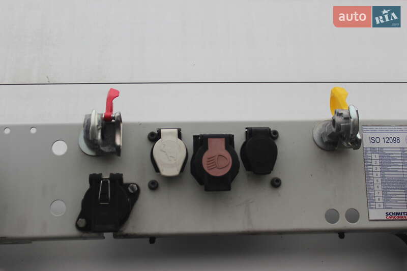 Тентованный борт (штора) - полуприцеп Schmitz Cargobull Cargobull 2017 в Хусте фото 13 Тентованный борт (штора) - полуприцеп Schmitz Cargobull Cargobull 2017 в Хусте