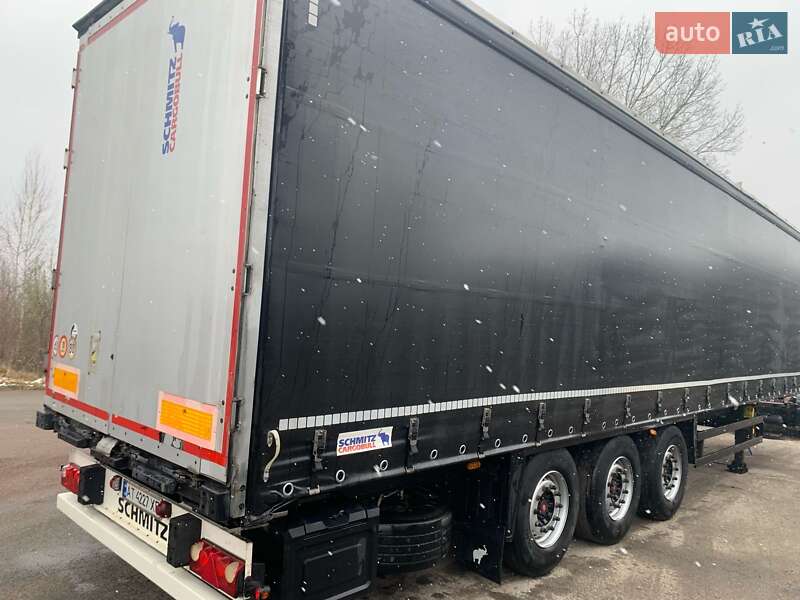 Тентованный борт (штора) - полуприцеп Schmitz Cargobull Cargobull 2012 в Калуше