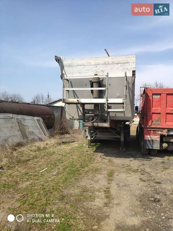 Самосвал полуприцеп Schmitz Cargobull Cargobull 2009 в Стрые