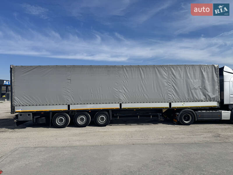 Тентованный борт (штора) - полуприцеп Schmitz Cargobull Cargobull 2012 в Новоднестровске